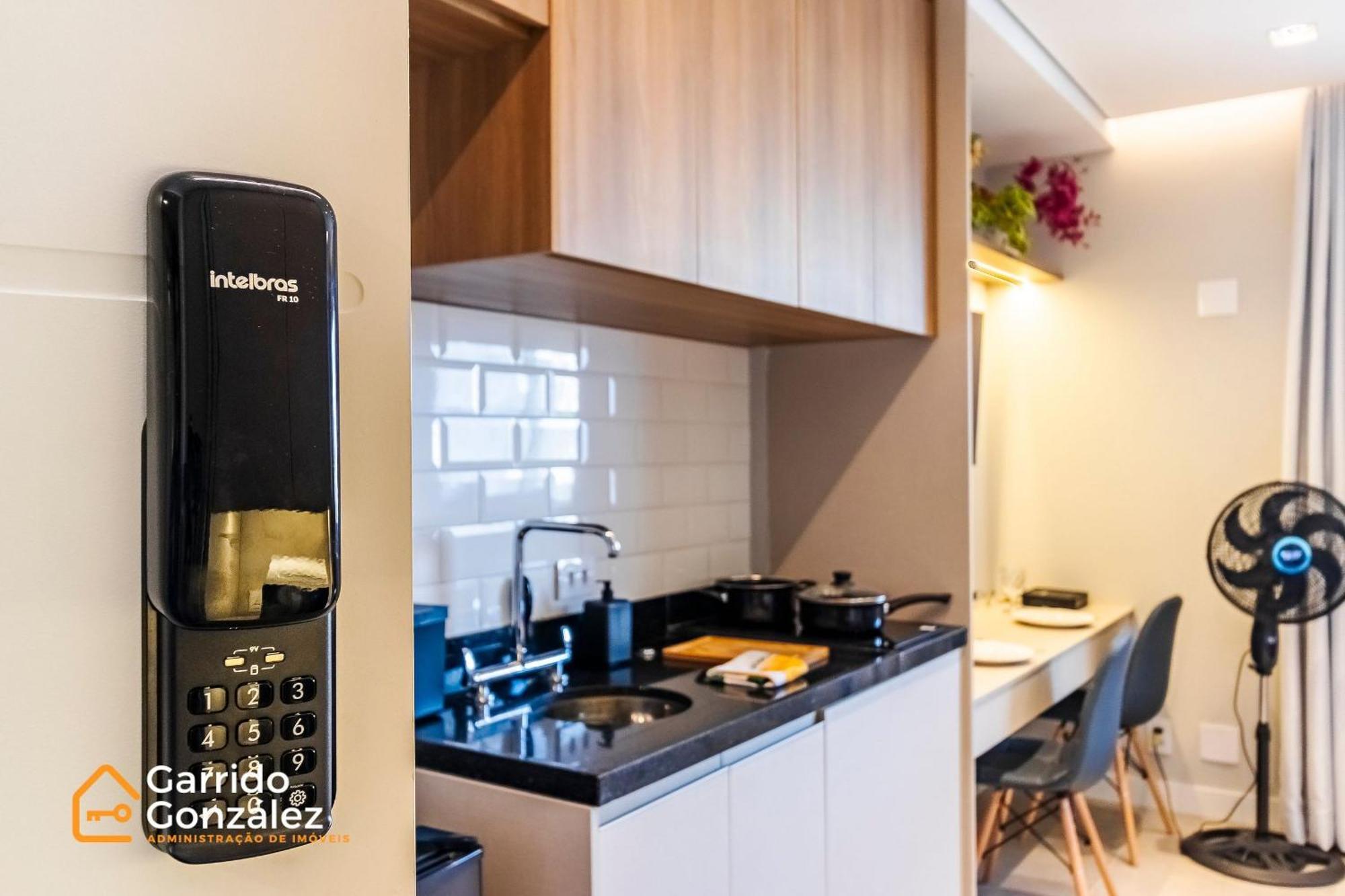 Fabuloso No Metro Belem/h. Cema Apartamento